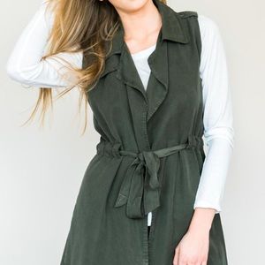 Velvet Heart Artemis Sleeveless Crossover Vest